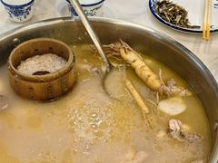 -朴小妹人参鸡汤火锅(长白山万达店)