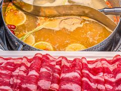 -来龍儿鲜切牛肉自助老火锅