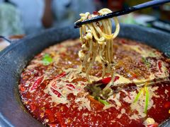 -扎起市井老火锅(乐山总店)