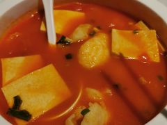 -渝是乎酸菜鱼·川渝小炒(新世界百货望京店)