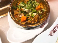 -巴渝瓦肆重庆鲜火锅(宝龙环湖店)