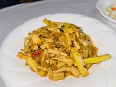 -天乐农家鱼头王(天目湖店)