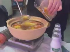 -海盗船. 龙虾烧烤. 酒馆