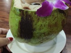 -Dang restaurant (patong phuket)