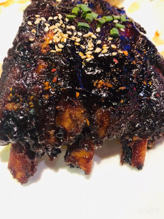 1886德国汽车餐厅(外滩中央店)特色烤猪肋排图片