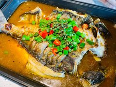 青花椒味烤鮰鱼-蜀渔港·鱼缸烤鱼店(华山珑城店)