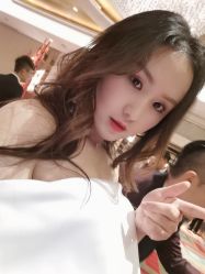 -予白婚纱礼服馆