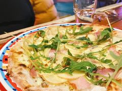 -Gather pizza