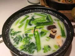 -原味田园·客家菜·土窑鸡(中航城君尚购物中心店)