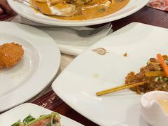 -Thai Pothong Restaurant