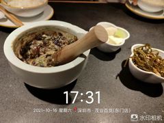 擂辣椒皮蛋-湘阁里辣(东门茂业店)