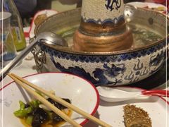 -毛辣果·贵州红酸汤牛肉火锅(西单店)