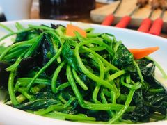 -莲香西域·正宗新疆菜(龙华店)