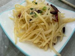 酸辣土豆丝-肖妈妈手擀面(武夷店)
