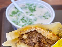 -穆得·老周家牛肉烧饼(普利街店)