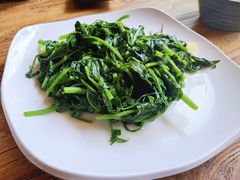 清炒豆尖-云之南(八里庄店)