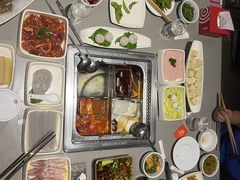 -海底捞火锅(奥体南路店)