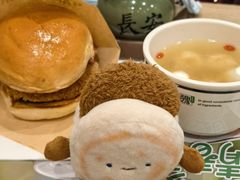 安格斯牛肉芝士堡-魏家凉皮(博水商务大厦店)