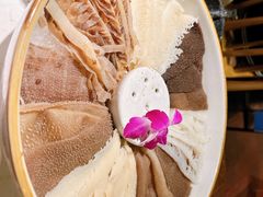 -哥老官重庆美蛙鱼头(日月光店)