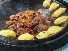 -鱼窝棚柴火铁锅炖(富山屯店)