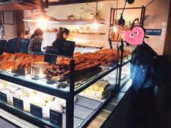 面包甜点陈列柜-仙峰天然面包(迎宾路店)