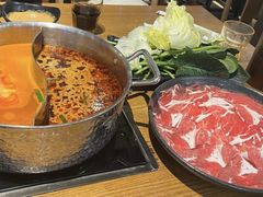 -呷哺呷哺(万达新世界店)