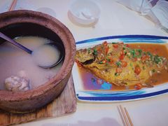-霄汉牛三鲜湖北砂锅菜(万松园2店)