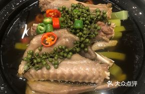 Oil-Poured Goose Delicacies