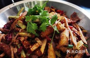 Chicken Offal and Catfish Dry Pot