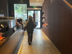 -星巴克(杭州湖滨银泰E区店)