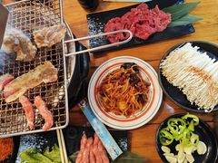 -合易泓烤肉·海肠捞饭(火车站店)