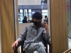 -洛施奇烫发染发沙龙