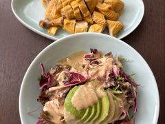 牛油果沙拉-静之湖湖畔餐厅