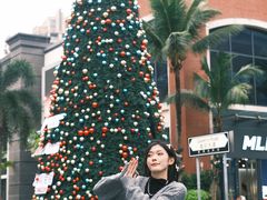 -观澜湖新城运动奥莱区