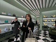 -PRADA普拉达(国金中心店)