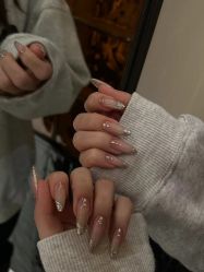 -猪猪女孩日式美睫美甲