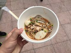 -皇家田广场(อนุสาวรีย์ทหารอาสา)