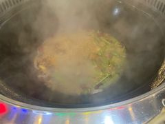 -哈尔滨烧烤·山河村铁锅炖(交大店)