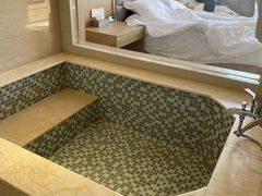 -兴芮温泉度假区