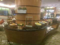-东华假日酒店自助餐