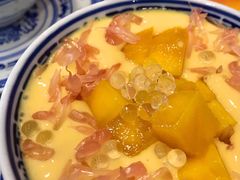 杨枝甘露-广信牛奶甜品世家(台东店)