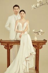 -蒙太奇婚纱摄影(万达店)