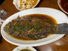 -胡子饮食店