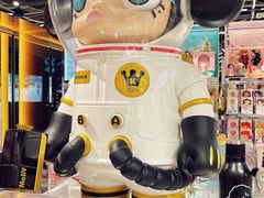 -泡泡玛特POPMART(侨福芳草地店)