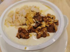 琥珀果仁双皮奶(热)-满记甜品(巴黎春天宝山店)