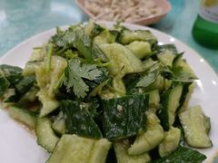 -鹤乡东北菜(崮山路店)
