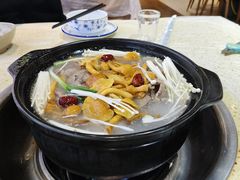 -九寨特色牦牛肉汤锅 羊肉汤锅