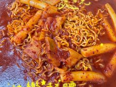 -亲昵春川鸡排(韩国美食街店)