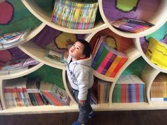 -钟书阁(松江泰晤士小镇店)