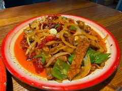 -柴窝堡22号辣子鸡·传承新疆菜